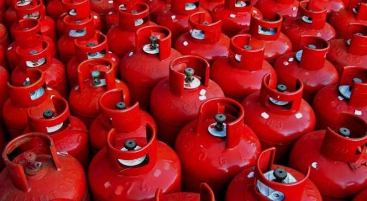 এলপিজি সিন্ডিকেটে জিম্মি সরকার ও ভোক্তা